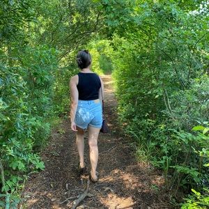 Meet your Posher, Brittney